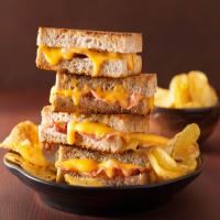Bacon and Cheese Sandwich_image