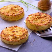 Baked Mashed Potato Cakes Recipe - (3.9/5)_image
