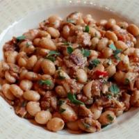 Bacon and Cranberry Bean Ragout image