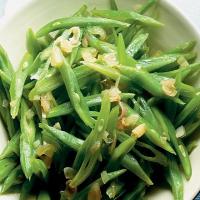 Runner beans with shallot butter image