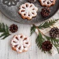 Scandinavian Rosette Cookies - Rosettbakkels_image