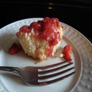 Ricotta Cake with Strawberries_image
