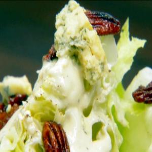 Wedge Salad With Blue Cheese Dressing and Spicy Beer Nuts_image