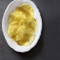 Pineapple with lime & vanilla syrup_image