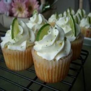 MARGARITA CUPCAKES w/ Tequila lime frosting_image