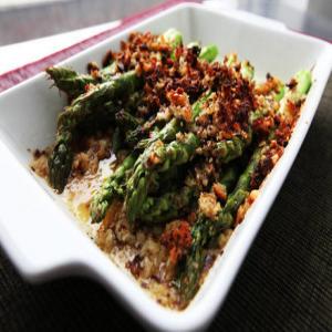 Roasted Asparagus With Crunchy Parmesan Topping Recipe_image