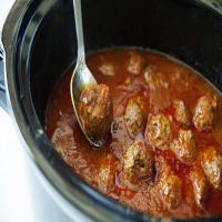 Slow Cooker Meatballs in Tomato Sauce_image