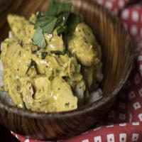 Slow Cooker Basil Chicken And Coconut Curry Recipe - (3.7/5) image