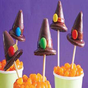 Witch Hat Halloween Cake Pops_image