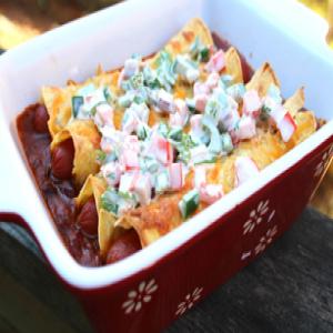 Baked Chili Dogs with Mayo Pico de Gallo image
