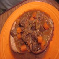 Aunt Juju's Beef Tips With Caramelized Onions_image