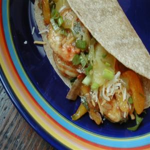 Soft Shrimp Tacos With Tropical Salsa_image
