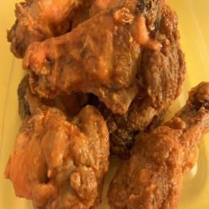 Baked Crispy Buffalo Chicken Wings image