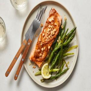 Peanut Butter-Glazed Salmon and Green Beans image
