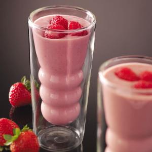 Berry Nutritious Smoothies image