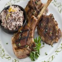 Grilled Lamb Chops with Tapenade Butter_image