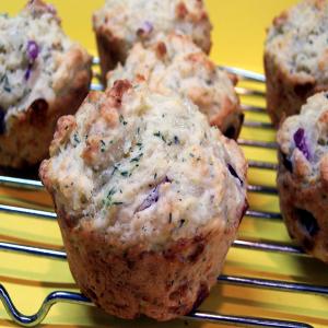 Cottage Cheese and Dill Muffins_image