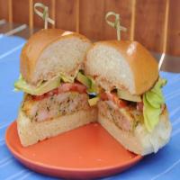 Shrimp Burgers with Old Bay Mayo_image