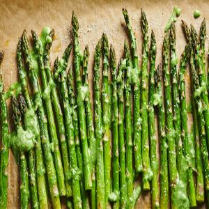 Roasted Asparagus with Pesto Crème Fraiche Recipe - The Mom 100_image