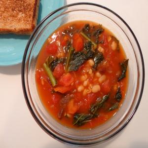 Tomato Kale and White Bean Soup Recipe - (4.4/5)_image