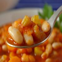 Fasolatha (Greek Bean Soup)_image