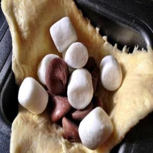 S'mores Pockets_image