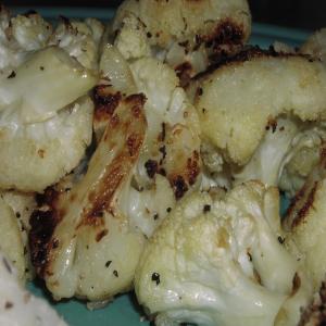 Simply Roasted Cauliflower_image
