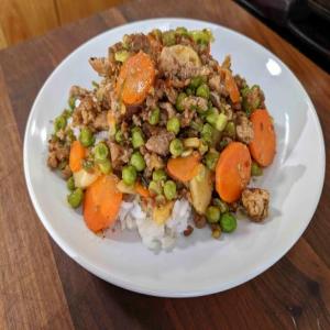 Stir-Fried Carrots and Parsnips with Spicy Pork image