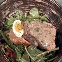 Parisian-Style Grilled Ahi Tuna Salad with a Soft-Boiled Quail Egg_image