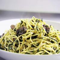 Round 2 Recipe - Spinach and Mushroom Pasta image