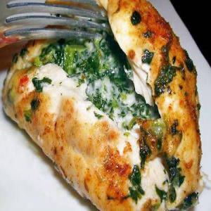 CAJUN CHICKEN STUFFED WITH PEPPER-JACK CHEESE & SPINACH RECIPE_image