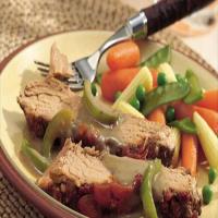 Slow-Cooker Swiss Steak with Chipotle Chile Sauce_image