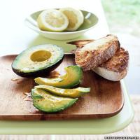 Avocado with Lemon and Olive Oil_image
