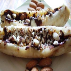 Chocolate & Macadamia Baked Bananas image