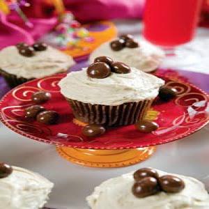Chocolate Cupcakes with Coffee Cream Filling and Coffee Buttercream Frosting Recipe - (5/5)_image