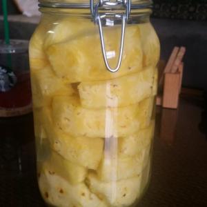 Pineapple-Infused Vodka_image