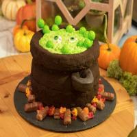 Cauldron Cake_image