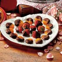 Chocolate-Dipped Fruit_image