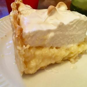 Grandma T's Pineapple Cream Pie_image