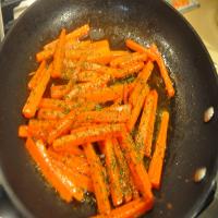 Parsleyed Baby Carrots_image