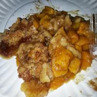 Butter Biscuit Peach Cobbler_image