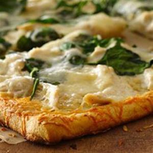 Parmesan Crusted Chicken Alfredo Pizza image