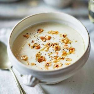Celeriac, hazelnut & truffle soup image