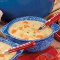 Cheesy Cheddar Vegetable Soup_image