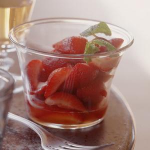 Strawberries and Vanilla Syrup image