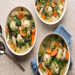 Green Chicken Soup with Dill Matzo Balls_image