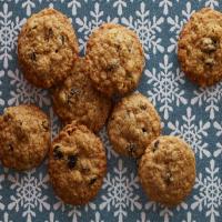 The Oatiest Oatmeal Cookies Ever_image
