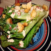 Grilled Caesar Salad / Grilled Romaine_image