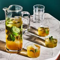 Try This Iced Lemongrass Mint Tea Mocktail Recipe_image