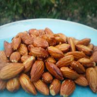 Garlic and Hot Pepper Toasted Almonds image